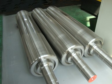 Forged steel roll
